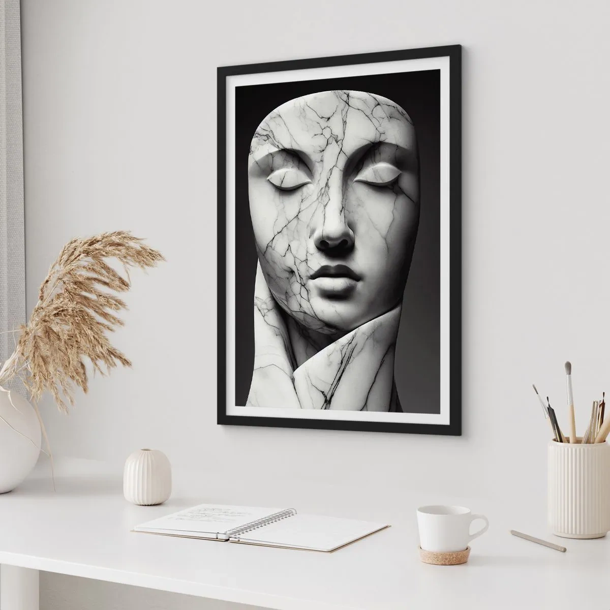 Plakát v černém rámu - Mramorová socha obličeje se zavřenýma očima na černém pozadí - 50x70cm - Mramorové tvary - Moderní nástěnná dekorace do obývacího pokoje a ložnice ARTTOR