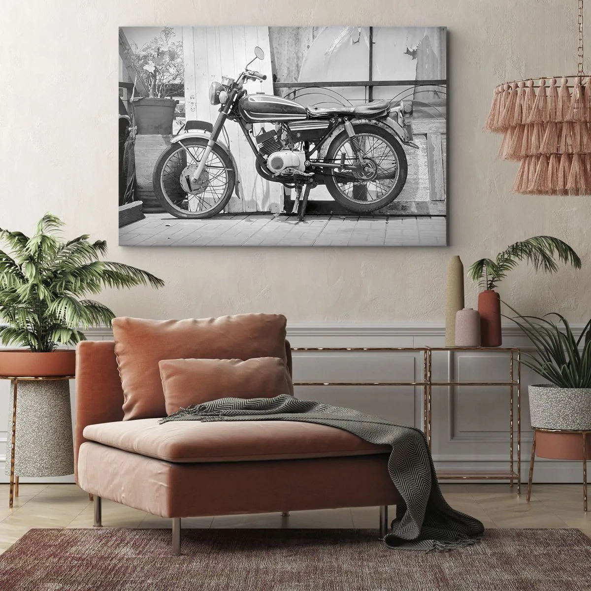 Obraz na plátně - Černobílá fotografie klasického motocyklu - 70x50cm - Klasika nade vše - Moderní nástěnná dekorace do obývacího pokoje a ložnice ARTTOR