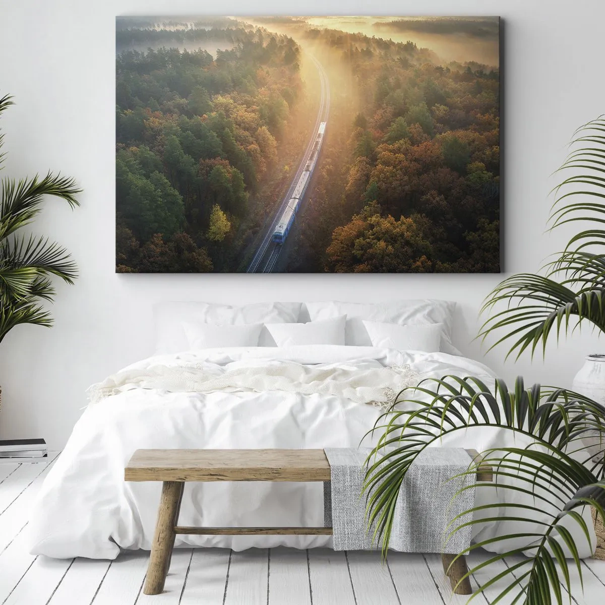 Obraz na plátně - Vlak v podzimním lese za úsvitu - 70x50cm - Podzimní cesta - Moderní nástěnná dekorace do obývacího pokoje a ložnice ARTTOR