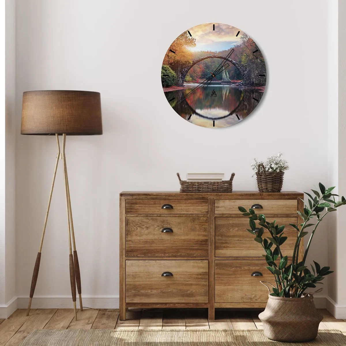 Nástěnné hodiny - Kamenný obloukový most odrážející se ve vodě vytváří kruh - 30x30cm - Za zrcadlem - Moderní nástěnná dekorace do obývacího pokoje, kuchyně a ložnice ARTTOR