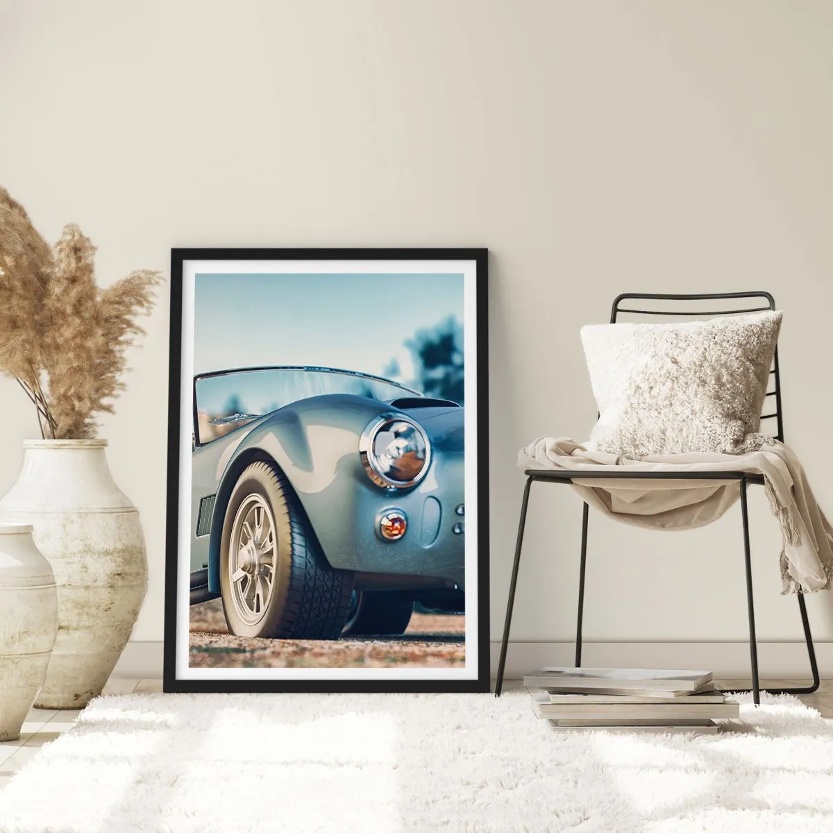 Plakát v černém rámu - Klasické retro auto na rozmazaném pozadí - 50x70cm - Protože na stylu záleží - Moderní nástěnná dekorace do obývacího pokoje a ložnice ARTTOR