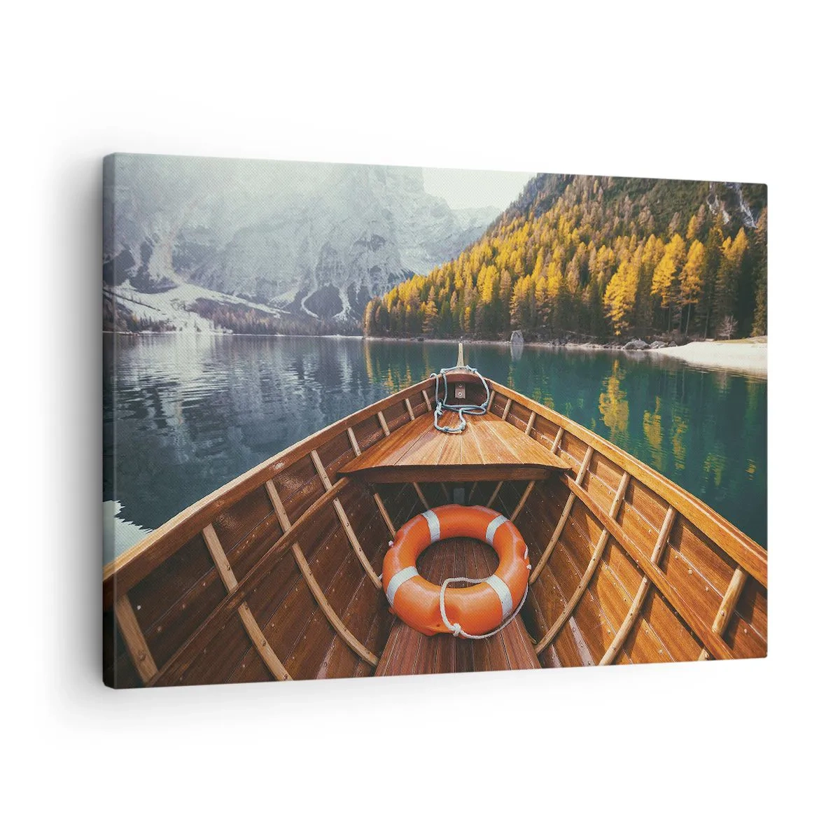 Obraz na plátně - Dřevěná loď na horském jezeře obklopeném lesem - 70x50cm - Horská túra - Moderní nástěnná dekorace do obývacího pokoje a ložnice ARTTOR