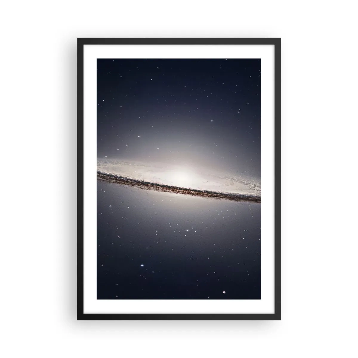 Plakát v černém rámu - Monumentální spirální galaxie na pozadí vesmíru - 50x70cm - Kdysi dávno, v jedné vzdálené galaxii… - Moderní nástěnná dekorace do obývacího pokoje a ložnice ARTTOR