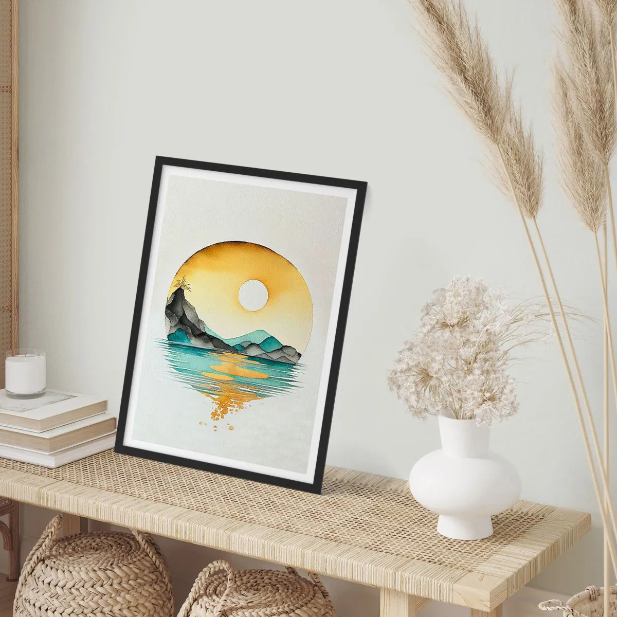 Plakát v černém rámu - Minimalistická krajina hor nad vodou ve zlatých barvách - 50x70cm - V kruhu krásy - Moderní nástěnná dekorace do obývacího pokoje a ložnice ARTTOR