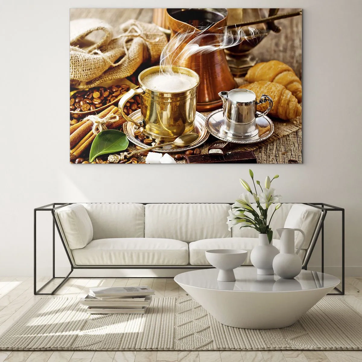 Obraz na skle - Zlatý hrnek kávy s mlékem obklopený obilovinami a croissanty - 70x50cm - Hezký den! - Moderní nástěnná dekorace do obývacího pokoje a ložnice ARTTOR