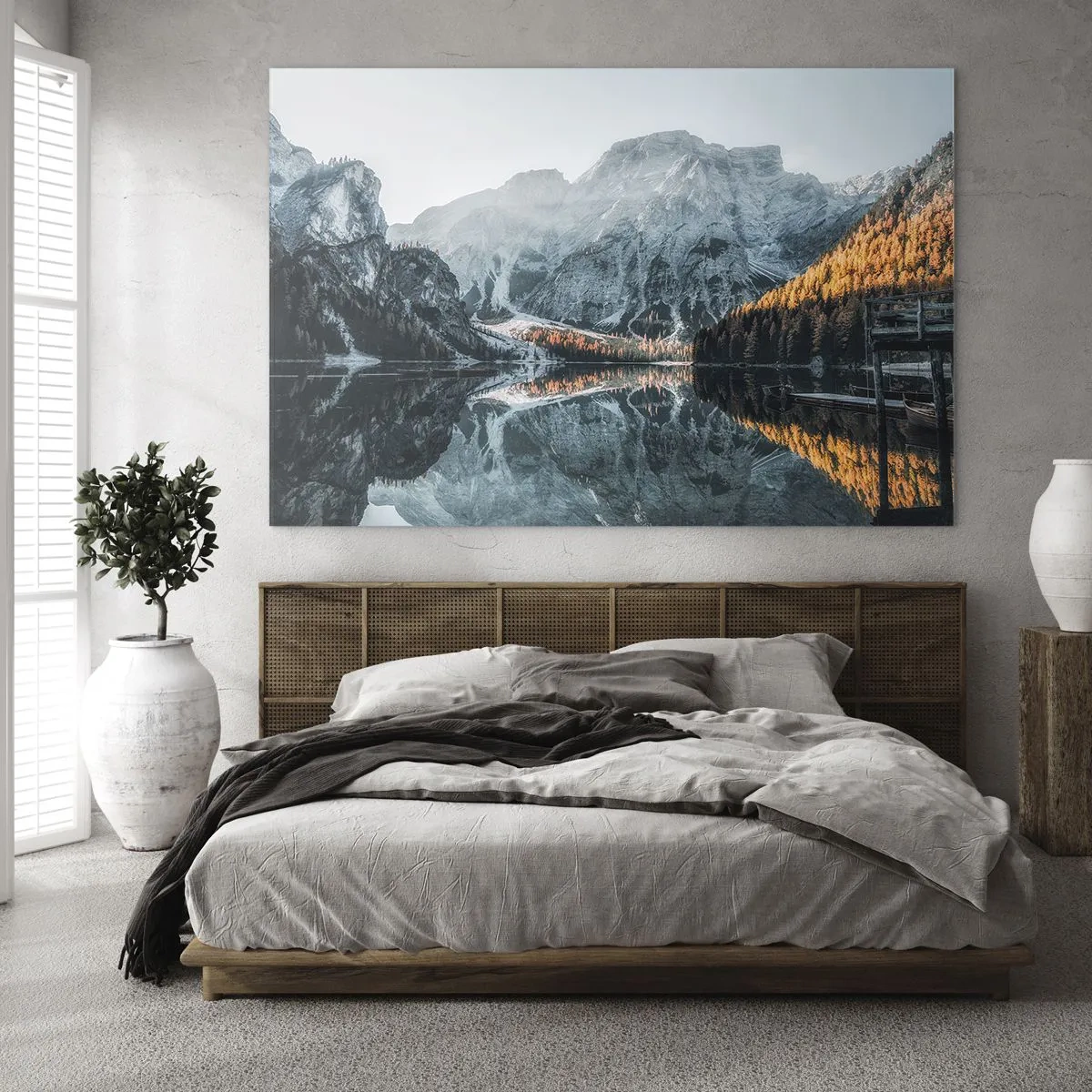 Obraz na skle - Horská krajina odrážející se v klidné hladině jezera - 70x50cm - Zrcadlová krajina - Moderní nástěnná dekorace do obývacího pokoje a ložnice ARTTOR