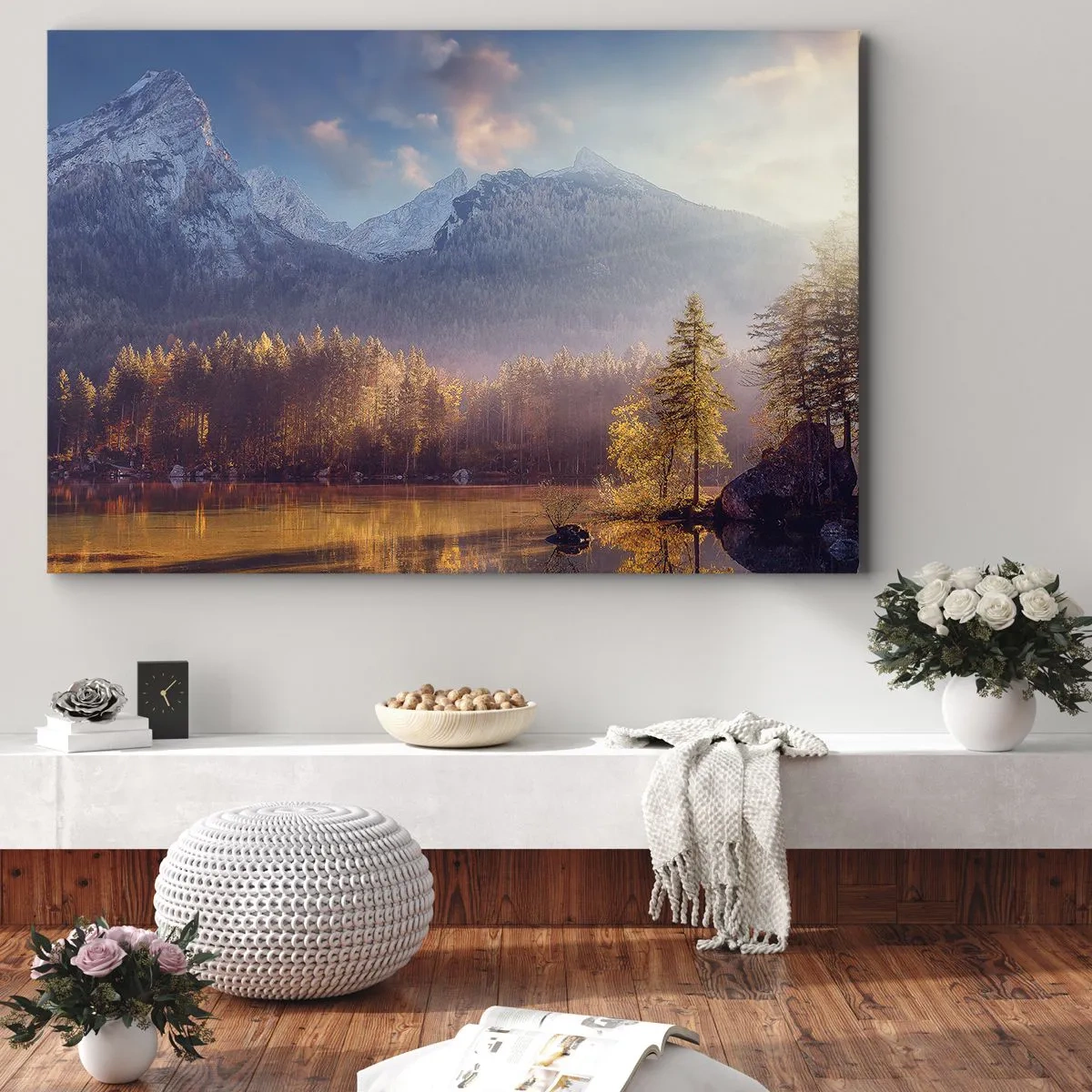 Obraz na plátně - Malebný výhled na horský les a jezero za úsvitu - 70x50cm - V horách a údolích - Moderní nástěnná dekorace do obývacího pokoje a ložnice ARTTOR